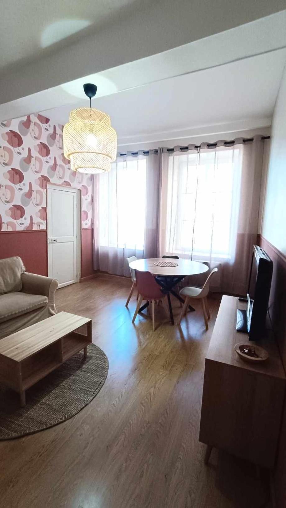 Terre De Bourgogne - Appartement Au Centre Ville D'Avallon Kültér fotó